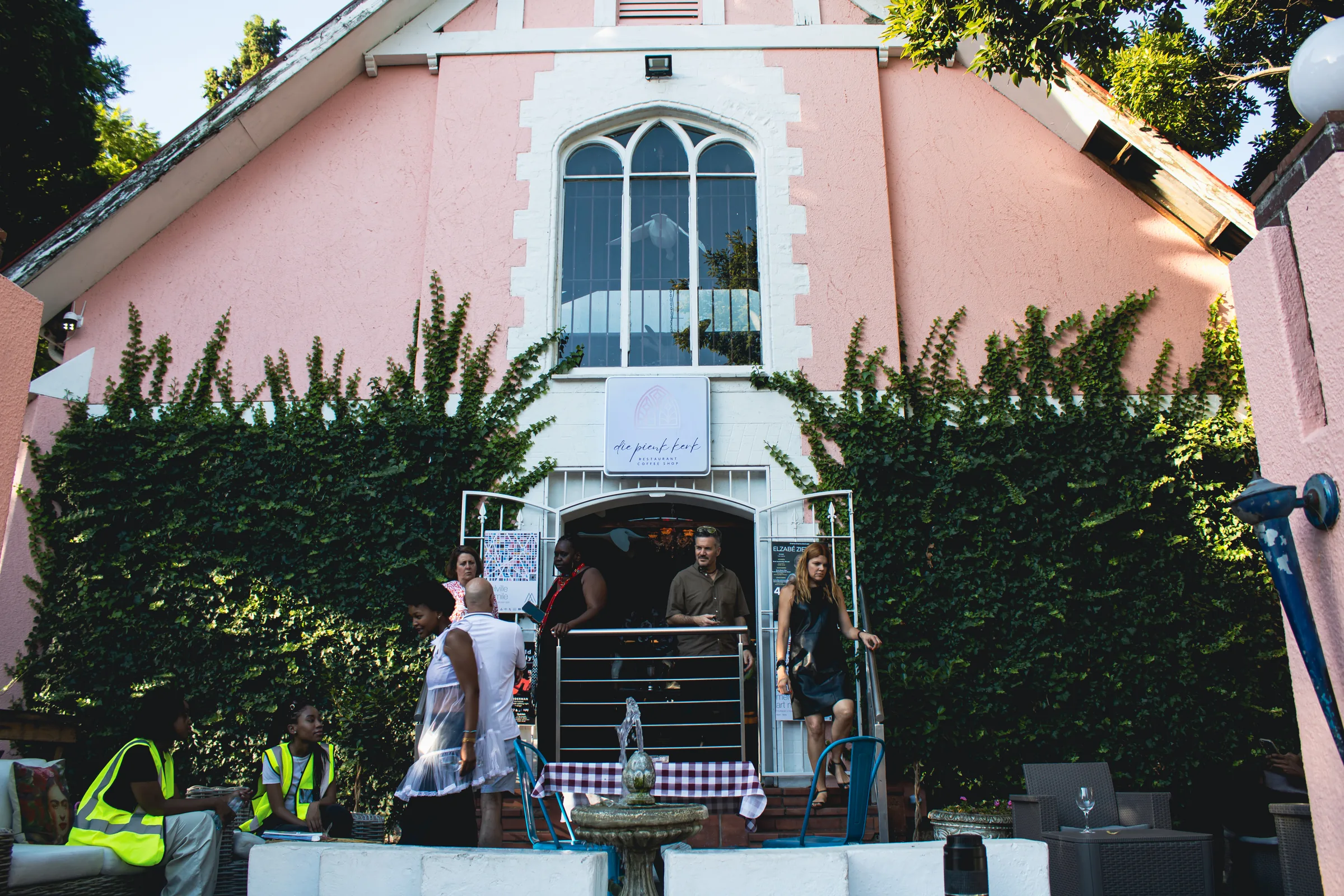 melville art mile photo